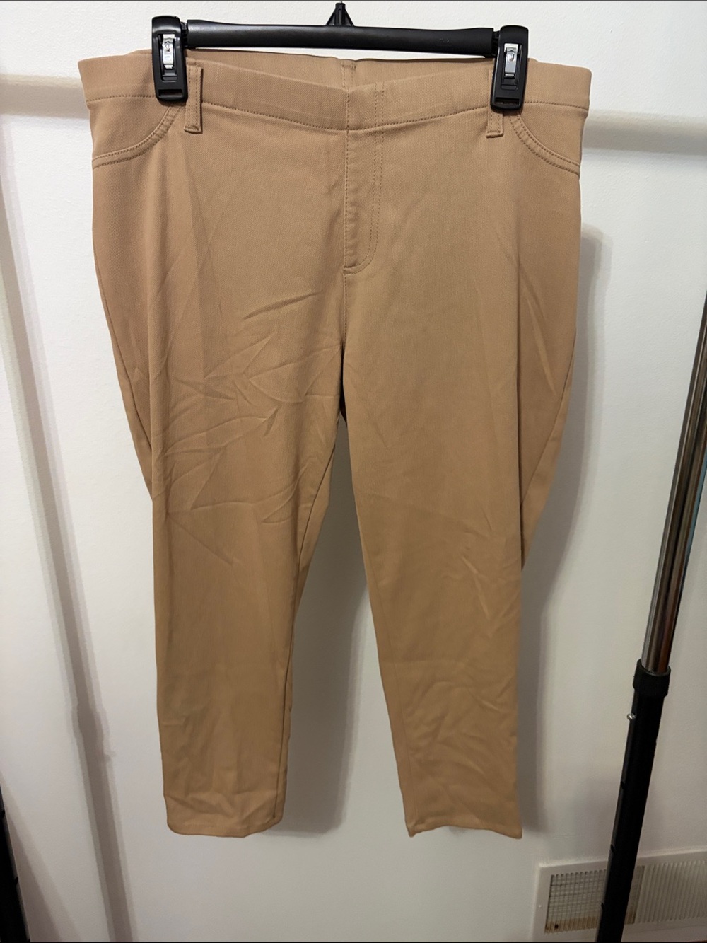 Faded Glory crop jeggings
MORE COLORS LISTED
so bundle for a discounted offer